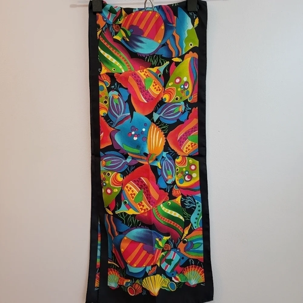 Tropical Fish Scarf - Picture 2 of 3